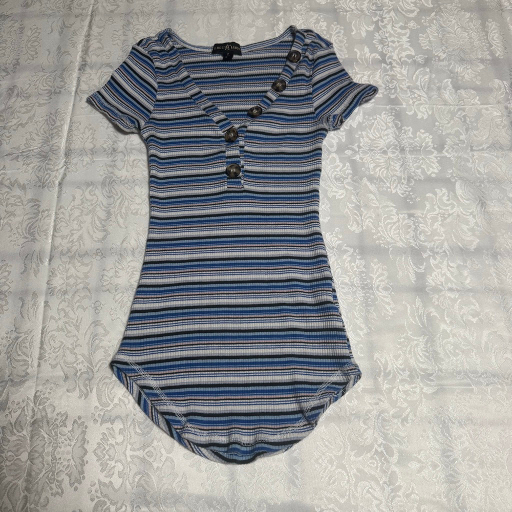 Juniors Almost Famous Short Sleeve Striped Tee S Blue White #100